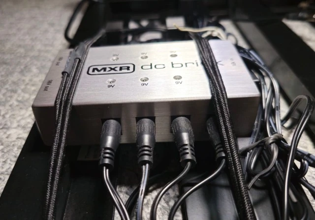 MXR DC Brick M237 Πολυτροφοδοτικό