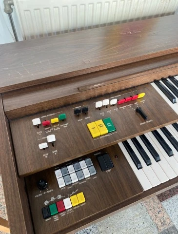 Yamaha Electone A-55