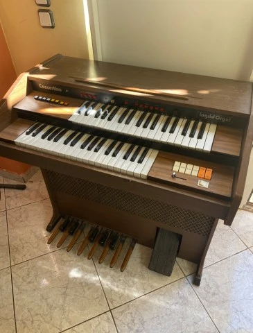 Yamaha Electone A-55