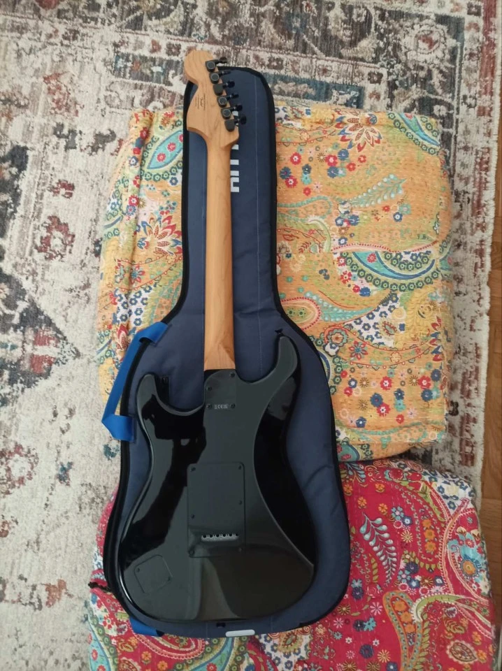 Squier contemporary stratocaster