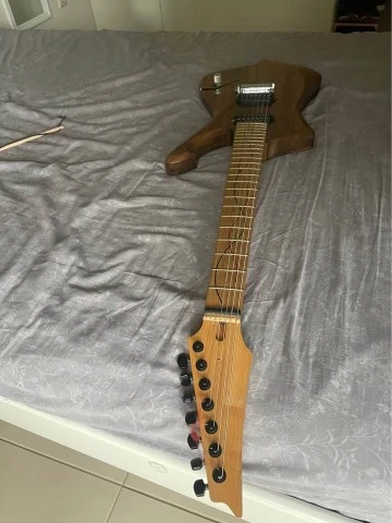ibanez iceman 7 string custom