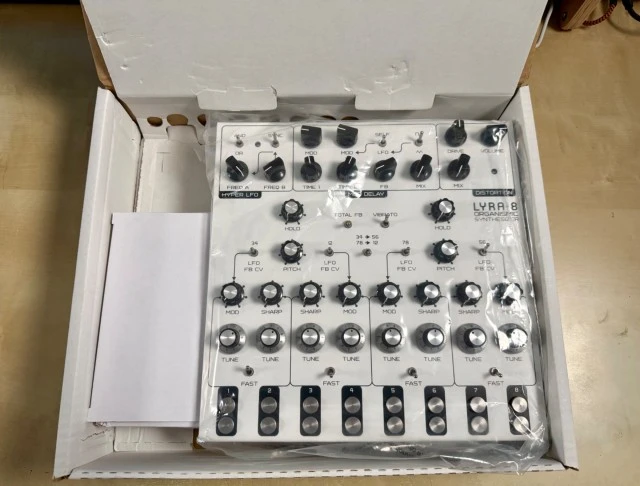 Soma Laboratory Lyra-8 Organismic Synthe