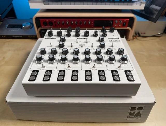 Soma Laboratory Lyra-8 Organismic Synthe