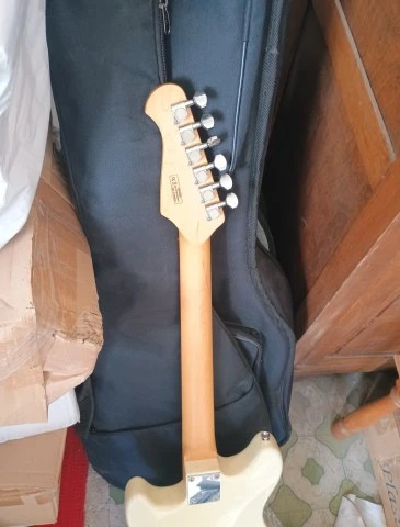 Harley Benton MS-60 VW Vintage Series + θήκη