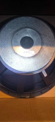 B&amp;c 18pw46   4-8 ohm