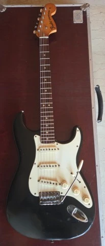 FENDER STRATOCASTER 1972 