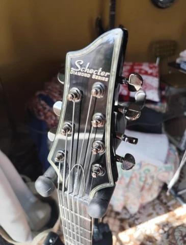 SCHECTER C-7 HELLRAISER DIAMOND SERIES