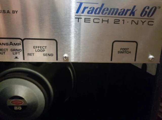 TECH 21 ΕΝΙΣΧΥΤΗΣ ΚΙΘΑΡΑΣ