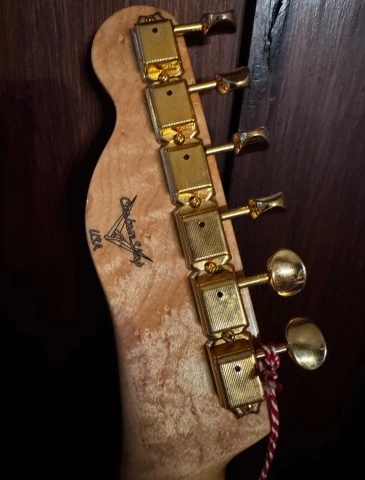 FENDER CS TELECASTER „ JERRY DONAHUE“