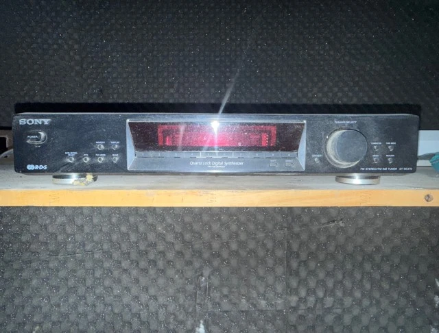 SONY ST SE 370 πωλείται 