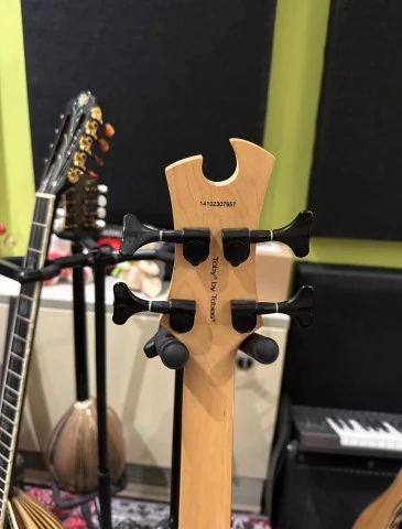 Toby by Tobias Epiphone