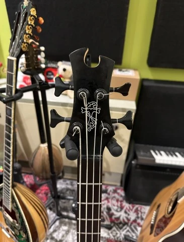 Toby by Tobias Epiphone