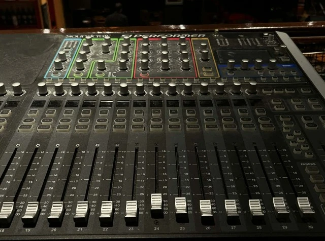 Soundcraft Si Perfomer 3 &amp; Mini 32i 