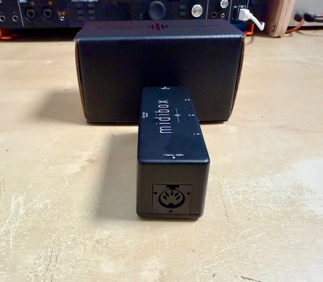 Chase Bliss Midi box