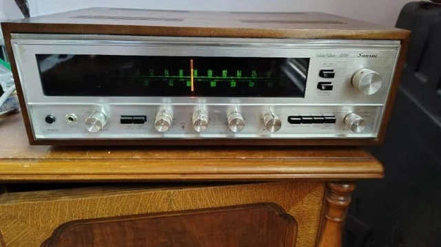 VINTAGE ΡΑΔΙΟΕΝΙΣΧΥΤΗΣ SANSUI 4000 SOLID