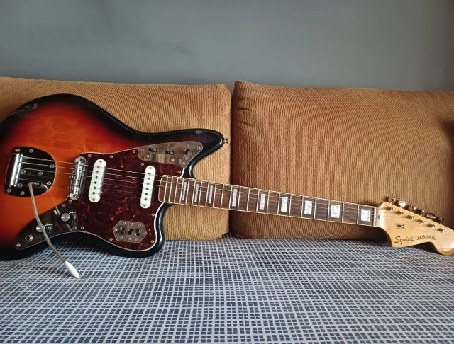 Jaguar Classic Vibe 70s with HALON OFFSET BRIDGE 
