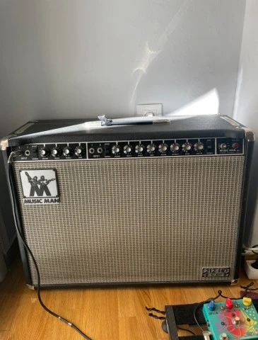Music man 212 HD 130 