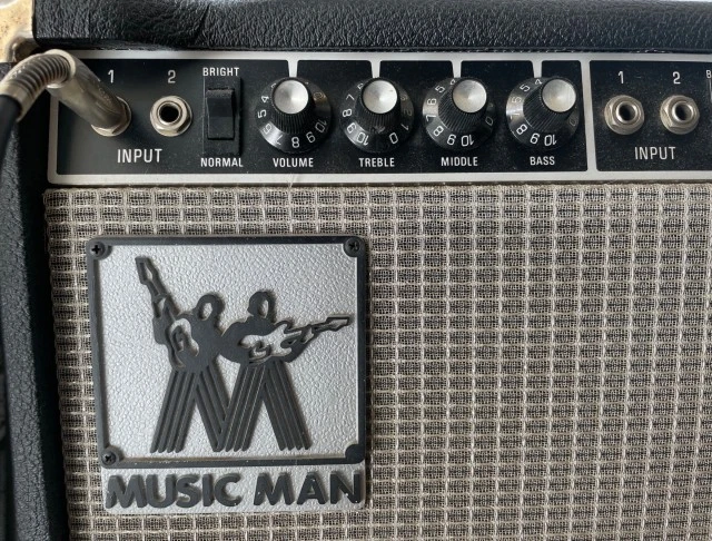 Music man 212 HD 130 