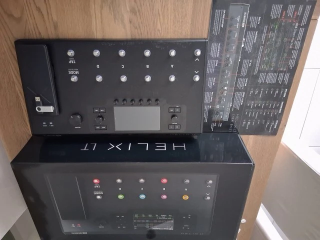 Line 6 Helix LT – Άριστη Κατάσταση + Pre