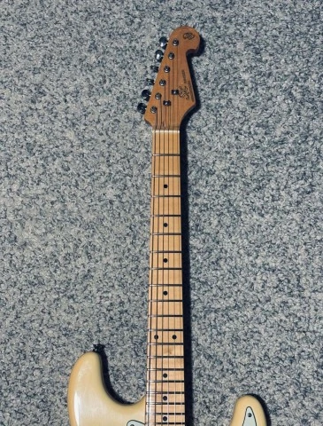 SX SST-57 Vintage White + ΔΩΡΟ ΧΟΡΔΕΣ