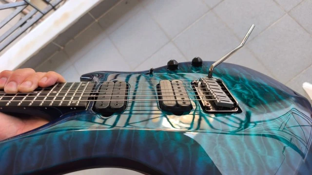 Sterling MAJ270X QM John Petrucci Signat