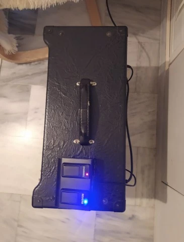 Buggera v22 με ηχείο Celestion Greenback