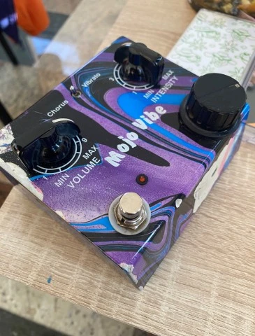 Mojo Vibe (chorus/vibrato)