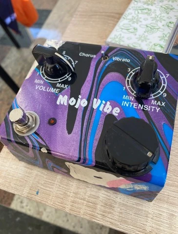 Mojo Vibe (chorus/vibrato)