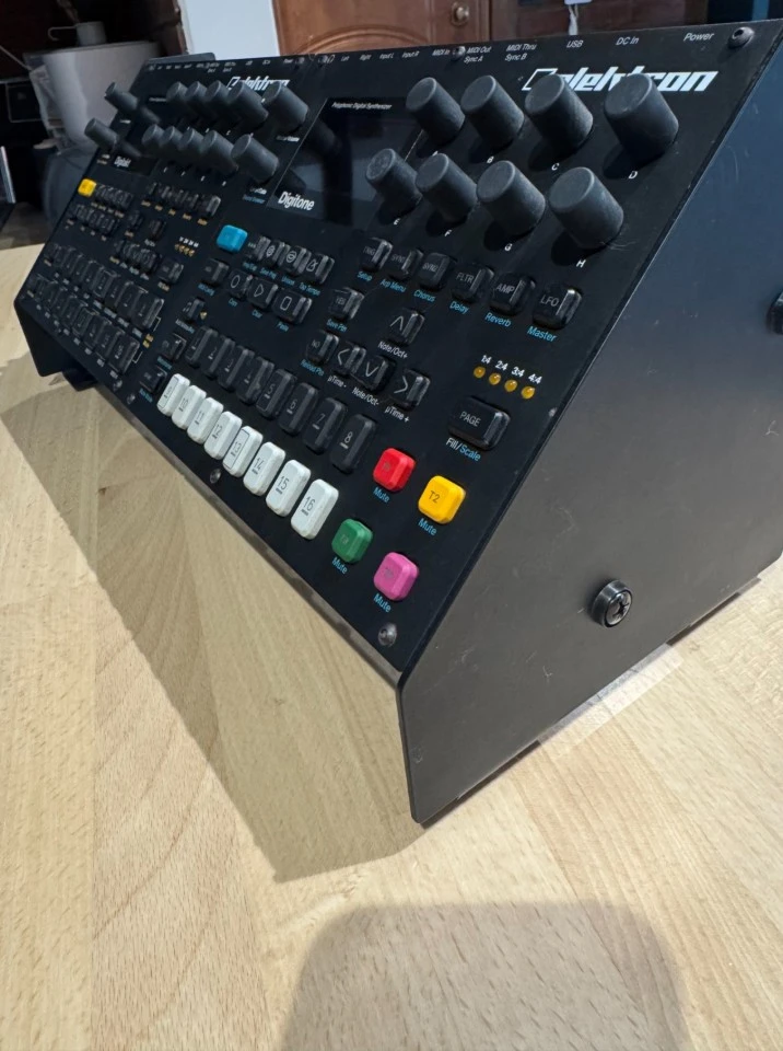 Elektron Digitakt 1