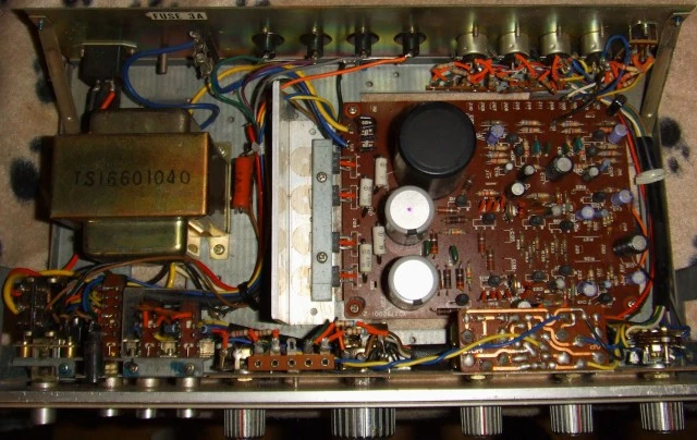 Ολοκληρωμένος Ενισχυτής Standard PM - 40