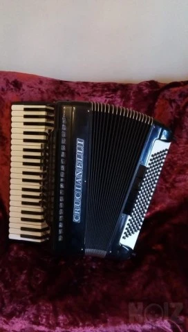 crucianelli accordion 120αρι