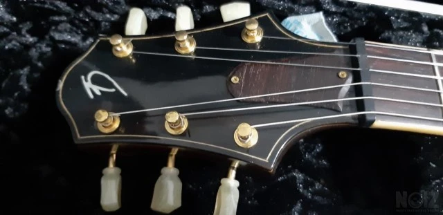 DIMI'S CUSTOM GUITAR