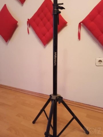 ΝΕ ΤΙΜΗ Πωλείται pa set. 370