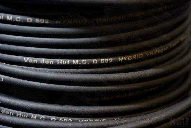 ΚΑΛΩΔΙΑ INTERCONNECT VAN DEN HUL M C D- 