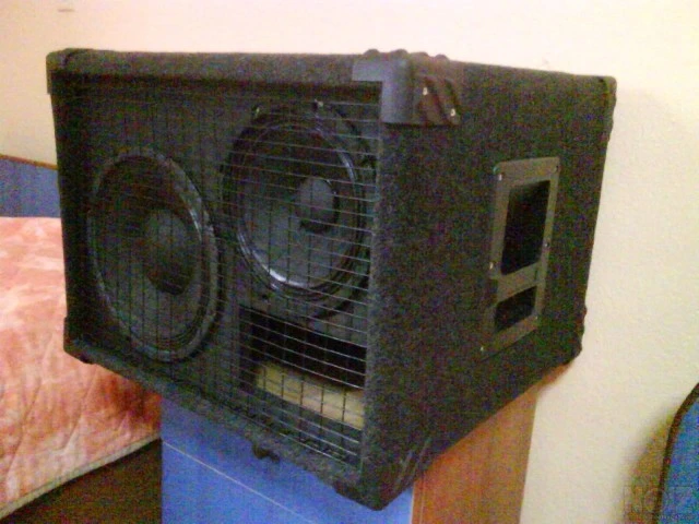 1x10'' &amp; 1x8'' bass cab