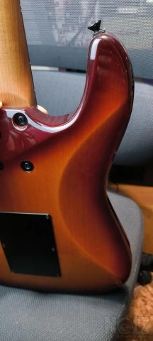 Kiesel Delos