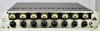 Behringer T1950 Magisian