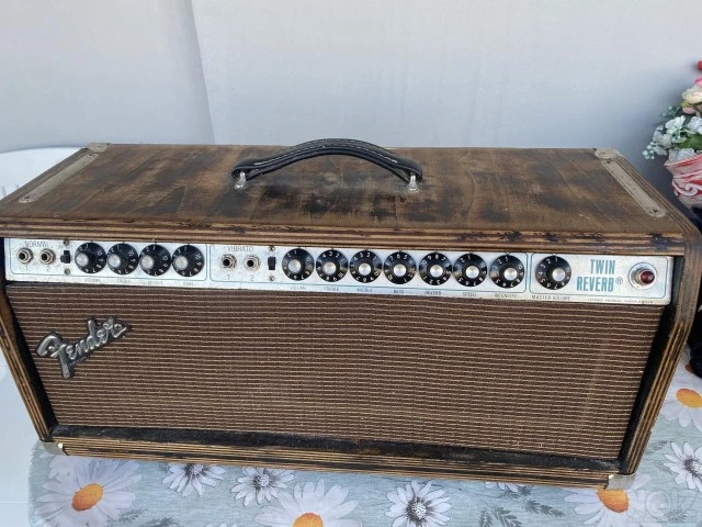 FENDER TWIN REVERB 135 WATT