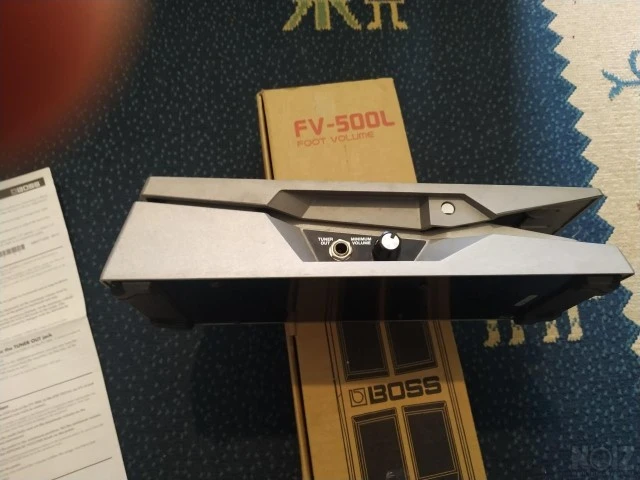 BOSS FV 500L VOLUME PEDAL