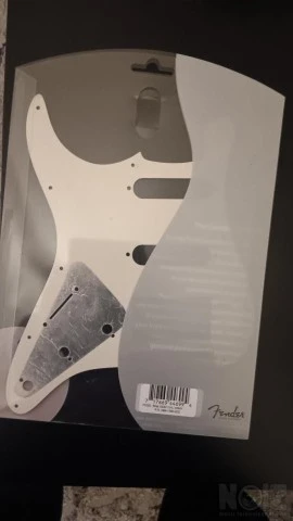 fender pickguard hss