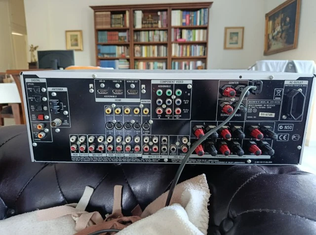 Ενισχυτής home cinema Sony str-dg700