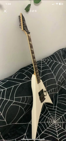 Esp-Ltd Alexi 200
