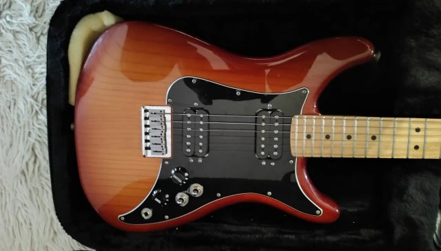 Fender player lead iii