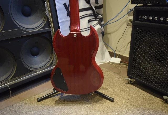 Epiphone SG Standard '61 Maestro Vibrola