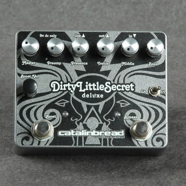 DIRTY LITTLE SECRET DELUXE 180€