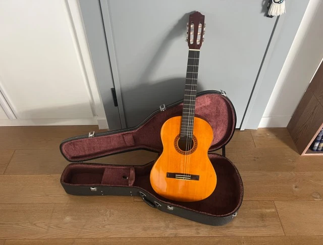 YAMAHA GC-110 A
