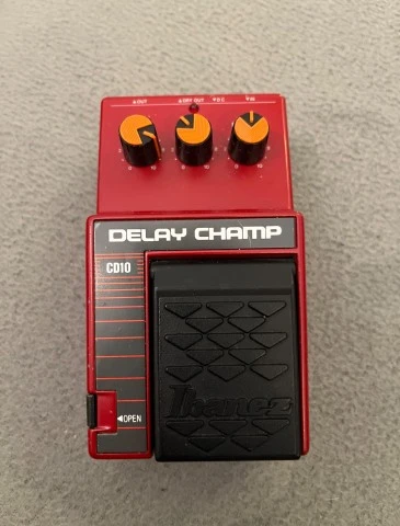 Πωλείται vintage Ibanez Analog Delay 
