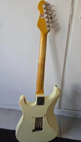 Vintage V6 Icon
