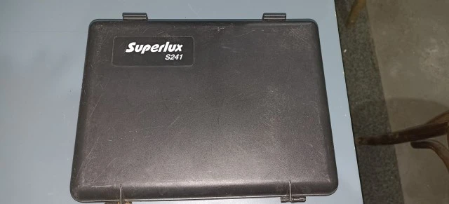 ΠΥΚΝΩΤΙΚΑ ΜΙΚΡΟΦΩΝΑ SUPERLUX S241