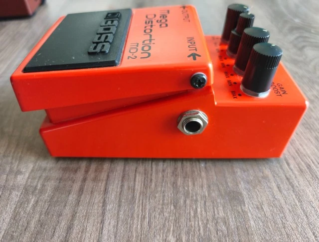 Boss Mega Distortion MD 2 